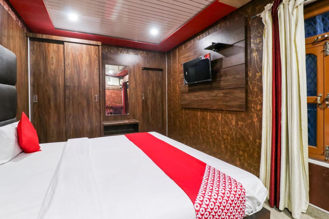 Oyo 6908 Hotel Royal City Āzamgarh 外观 照片